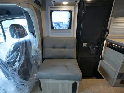 2027 Winnebago Ekko photo 7