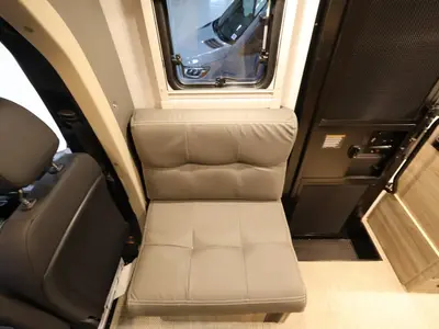 2027 Winnebago Ekko photo 6