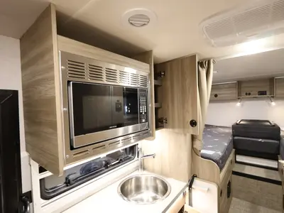 2027 Winnebago Ekko photo 9