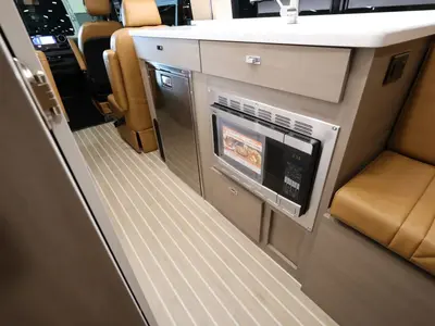 2027 Entegra Coach Insignia photo 9