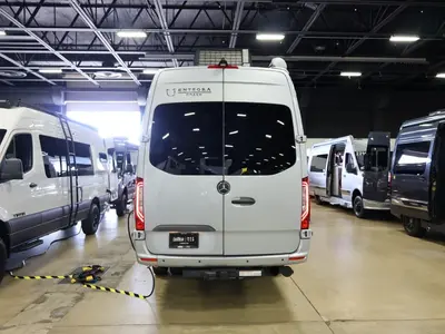 2027 Entegra Coach Insignia photo 15