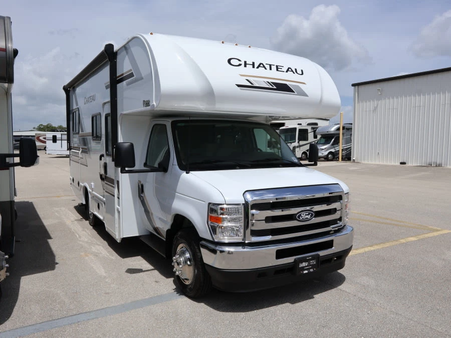 2027 Thor Motor Coach Chateau exterior