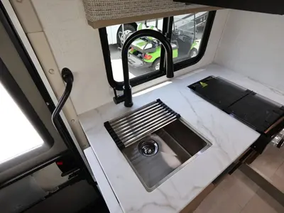 2027 Thor Motor Coach Chateau photo 8