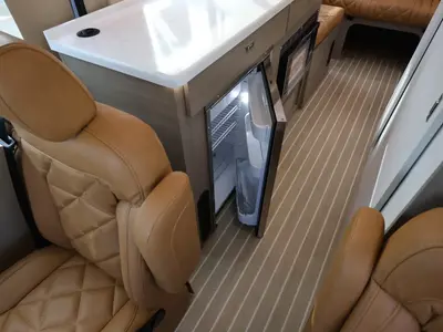 2027 Entegra Coach Insignia photo 8