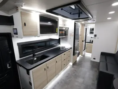 2027 Jayco Melbourne Prestige photo 6