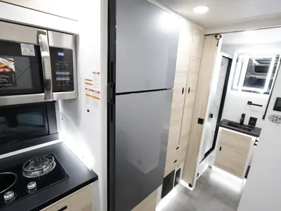 2027 Jayco Melbourne Prestige photo 12