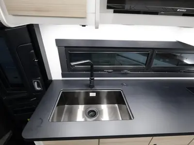 2027 Jayco Melbourne Prestige photo 7