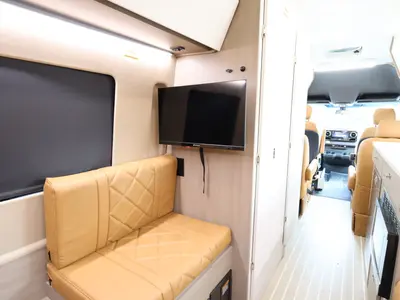 2027 Entegra Coach Insignia photo 18