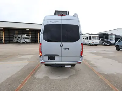 2027 Entegra Coach Insignia photo 22