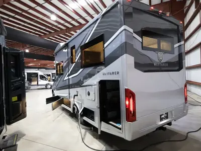 2027 Tiffin Motorhomes Wayfarer photo 28