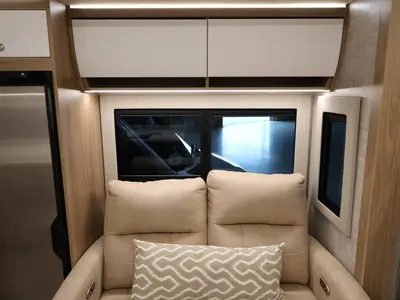 2027 Tiffin Motorhomes Wayfarer photo 16