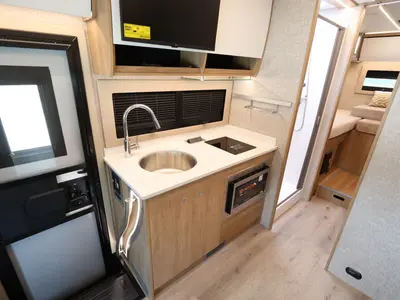 2027 Tiffin Motorhomes Wayfarer photo 6