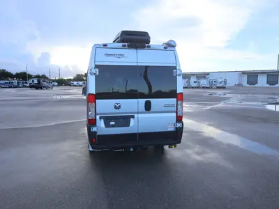 2027 Pleasure Way Lexor photo 20