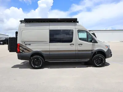 2027 Storyteller Overland Beast Mode photo 16