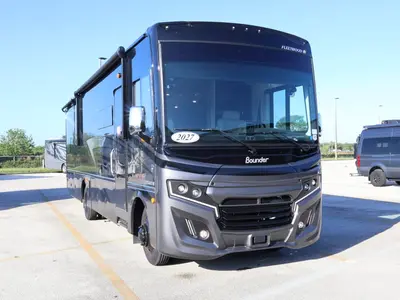 2027 Fleetwood Bounder exterior