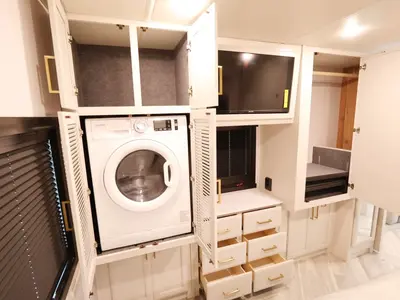 2027 Fleetwood Bounder photo 24