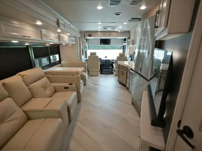 2027 Fleetwood Bounder photo 3