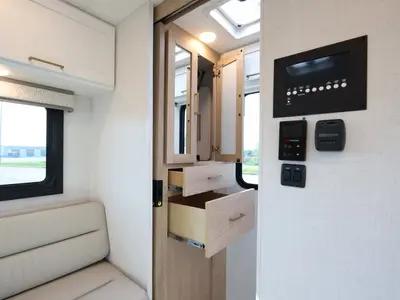 2027 Thor Motor Coach Chateau photo 21