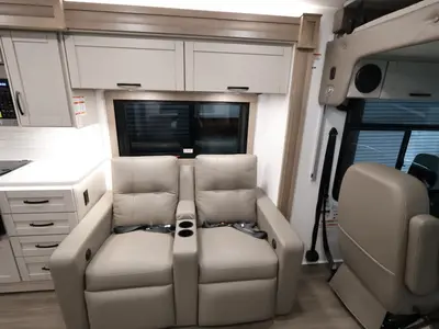 2027 Entegra Coach Vision XL photo 7