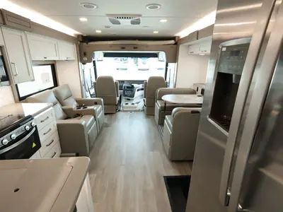 2027 Jayco Precept photo 3