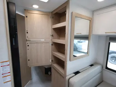 2027 Thor Motor Coach Chateau photo 18