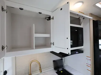 2027 Thor Motor Coach Chateau photo 11