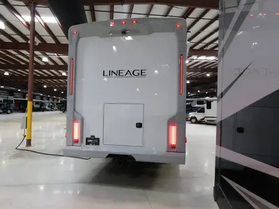 2027 Grand Design Lineage Series F photo 27