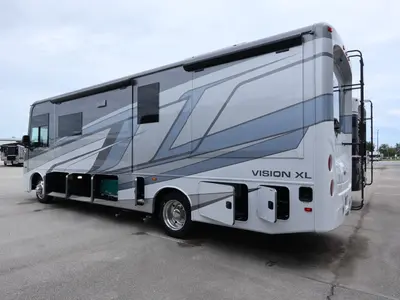2027 Entegra Coach Vision XL photo 29