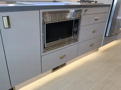 2027 Winnebago Navion photo 9