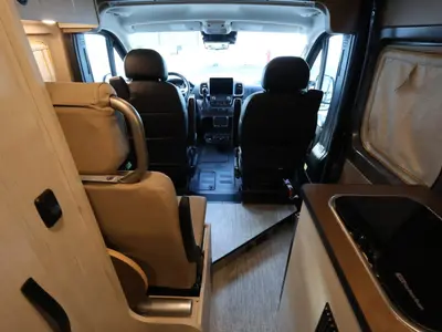 2027 Winnebago Solis photo 4