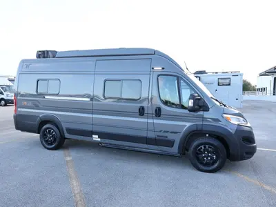2027 Winnebago Solis photo 21