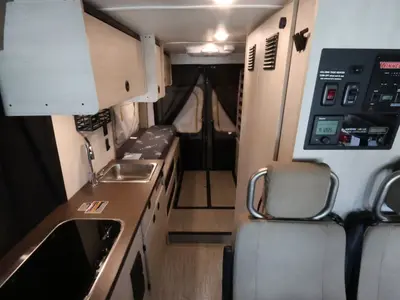 2027 Winnebago Solis photo 5