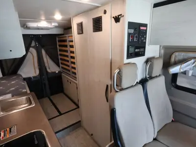 2027 Winnebago Solis photo 11