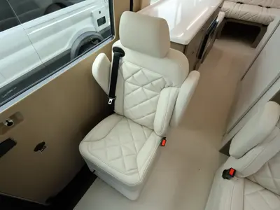 2027 Entegra Coach Insignia photo 7