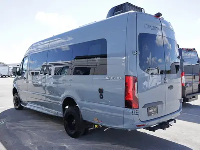 2027 Entegra Coach Insignia photo 22