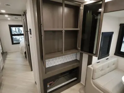 2027 Jayco Seneca photo 24
