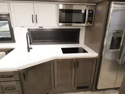 2027 Jayco Seneca photo 10