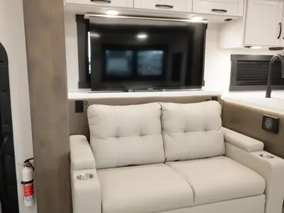 2027 Jayco Seneca photo 8