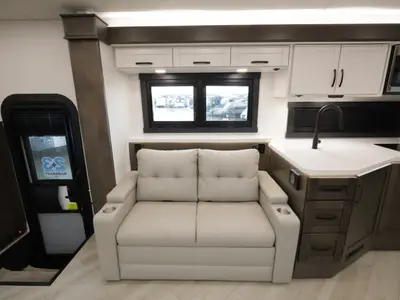 2027 Jayco Seneca photo 7