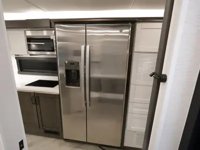 2027 Jayco Seneca photo 15