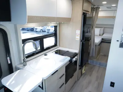 2027 Thor Motor Coach Gemini photo 5