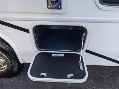 2027 Entegra Coach Odyssey photo 21