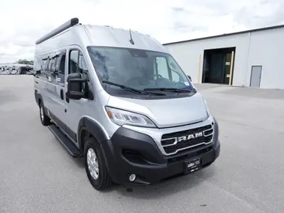 2027 Thor Motor Coach Tellaro exterior