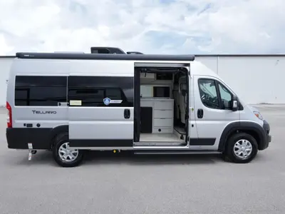 2027 Thor Motor Coach Tellaro photo 21