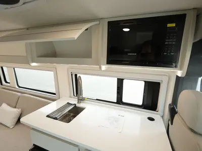 2027 Thor Motor Coach Tellaro photo 10