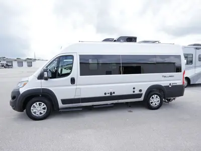 2027 Thor Motor Coach Tellaro photo 23
