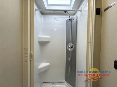 2027 Winnebago Navion photo 36