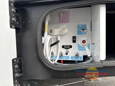 2027 Winnebago Navion photo 41