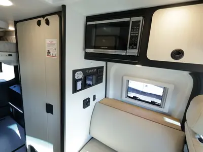 2027 Tiffin Motorhomes GH1 photo 11