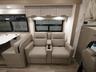 2027 Entegra Coach Odyssey photo 17